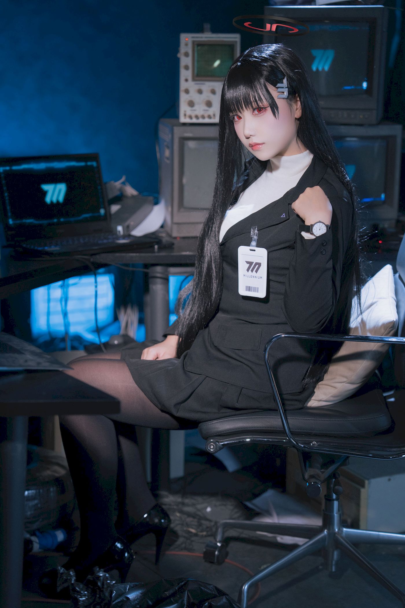 lunananya黑丝西装服饰COS蔚蓝档案调月莉音