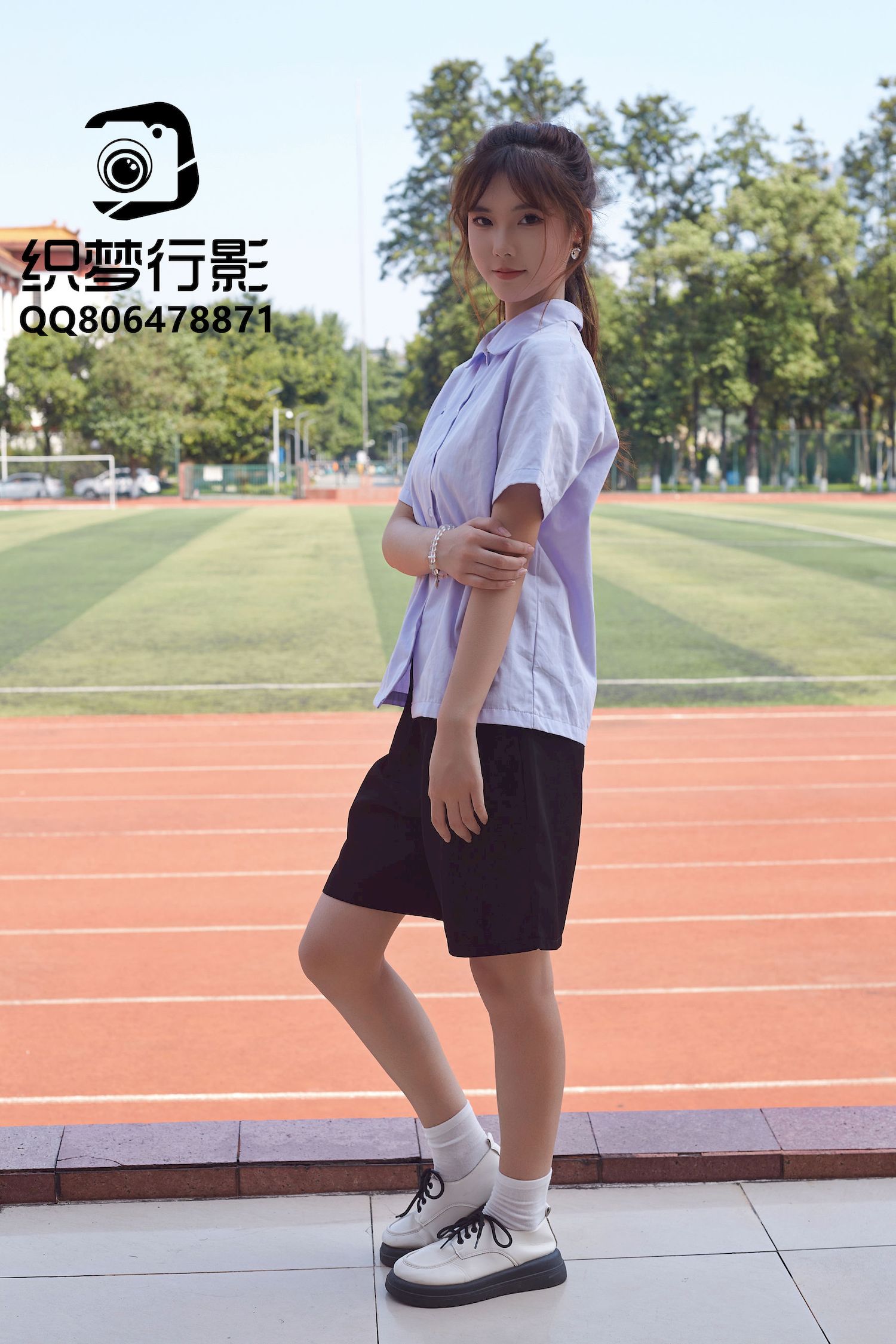 清新美女学妹驾到学校学院风主题写真