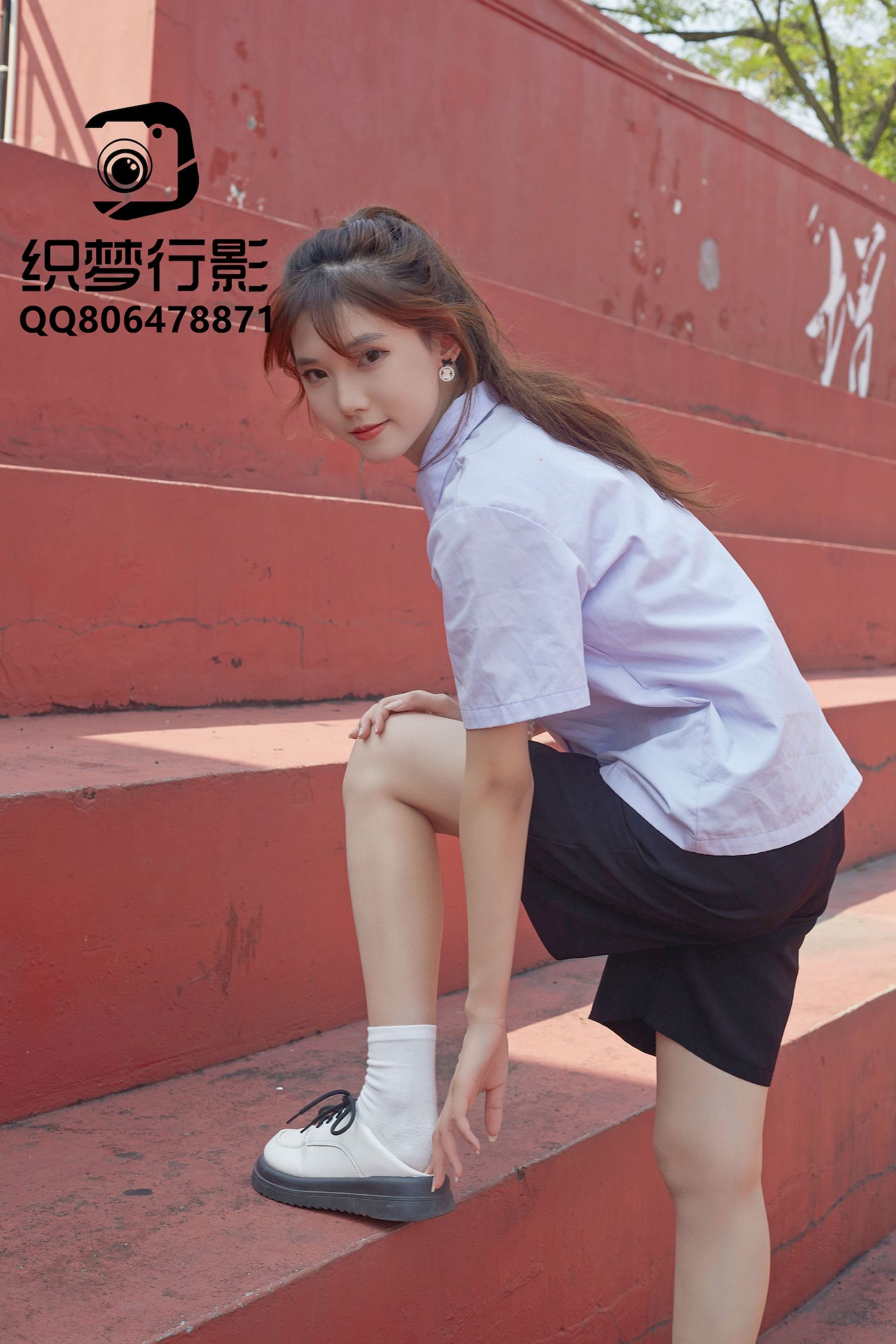 清新美女学妹驾到学校学院风主题写真