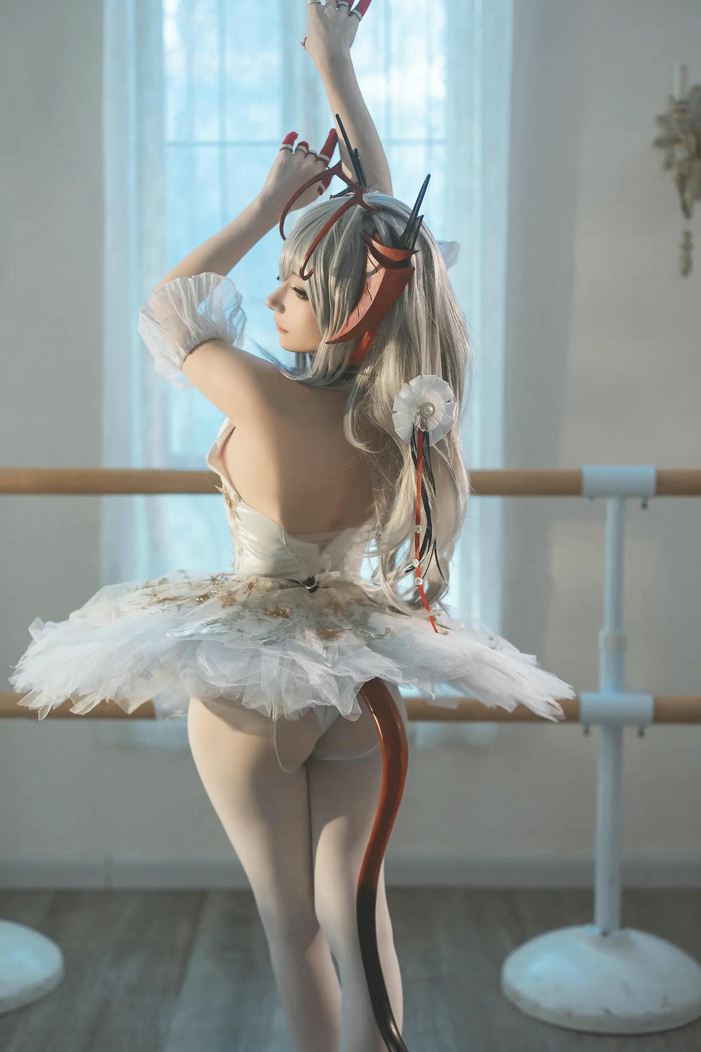 图片[11]-是三不是世w – 明日方舟 W 芭蕾【27P】 – COSPLAY-御萝部落