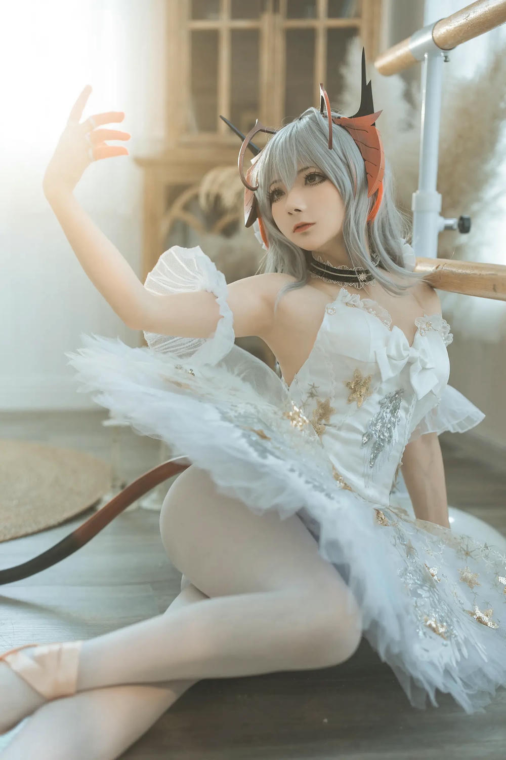图片[16]-是三不是世w – 明日方舟 W 芭蕾【27P】 – COSPLAY-御萝部落