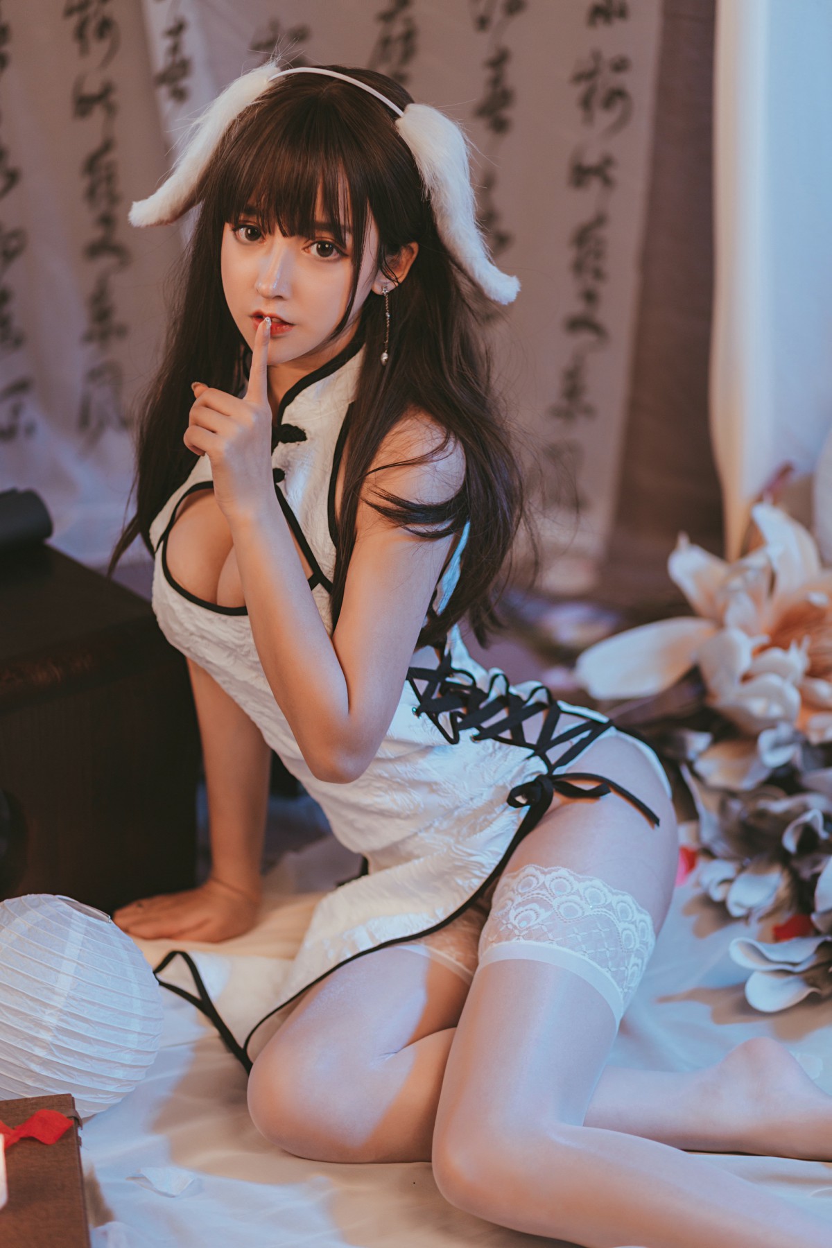 图片[14]-过期米线喵喵 – 白色旗袍 – COSPLAY-御萝部落